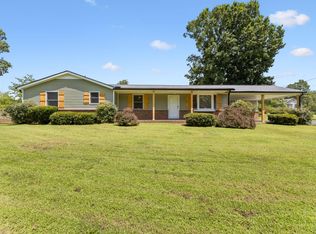 1001 Lakeside Dr, Ashland City, TN 37015