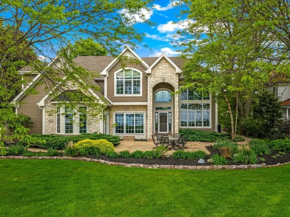 314 Lac La Belle DRIVE, Oconomowoc, WI 53066