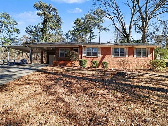 2nd image of 4436 Hillpine Rd