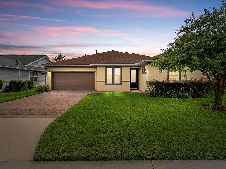 3637 NW 56th Ave — Photo 58