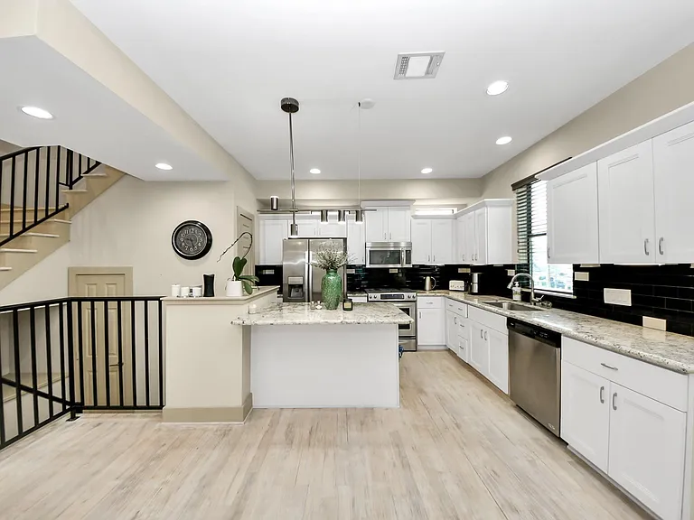 4510 Inker St #B — Photo 9