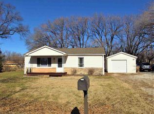 408 W Lincoln St, Derby, KS 67037