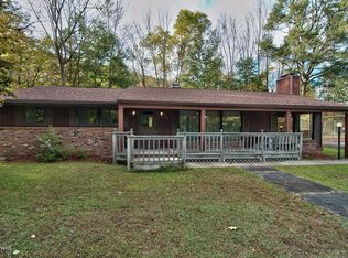 129 Richardson Ave, Shohola, PA 18458