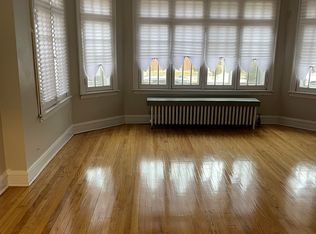 8224 S Hermitage Ave #1, Chicago, IL 60620