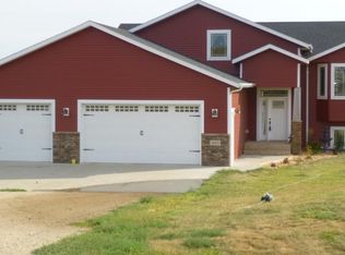 10663 35u St SW, Dickinson, ND 58601