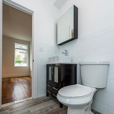 Rented by Nooklyn NYC LLC | media 29