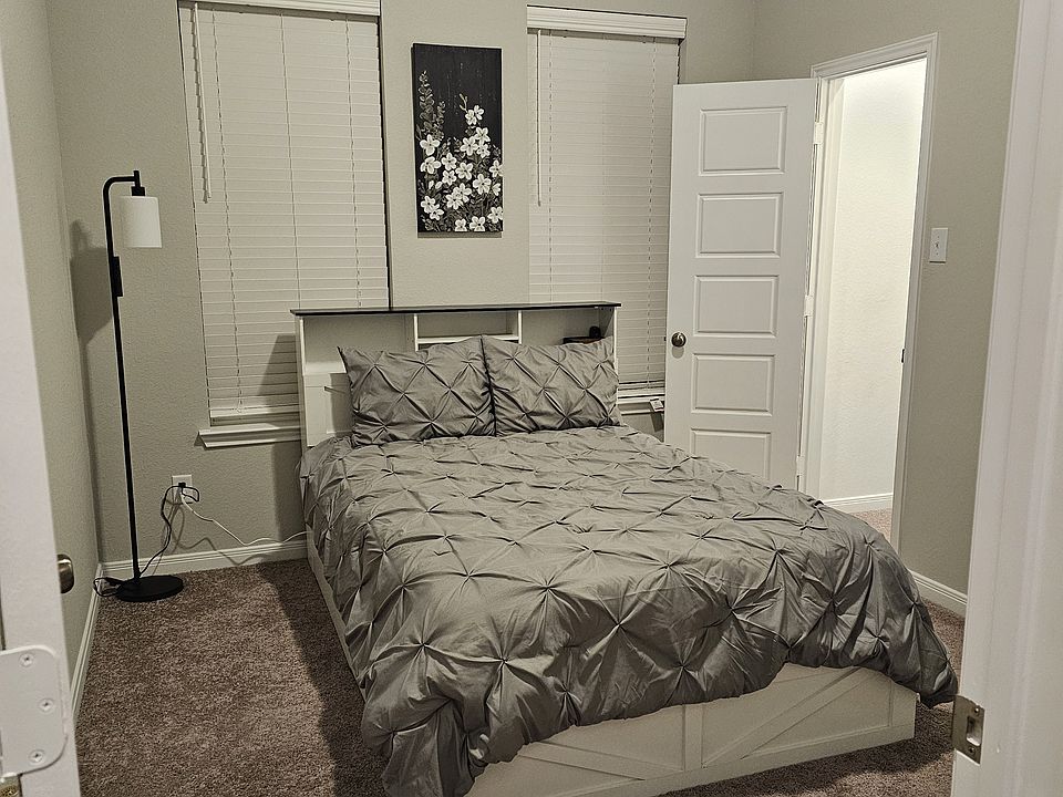 1st image of 311 Appalachian Trl Room A