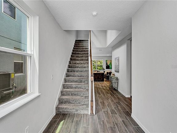 4th image of 3844 Corona Ct