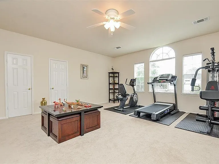 1306 Ventura Canyon Dr — Photo 29
