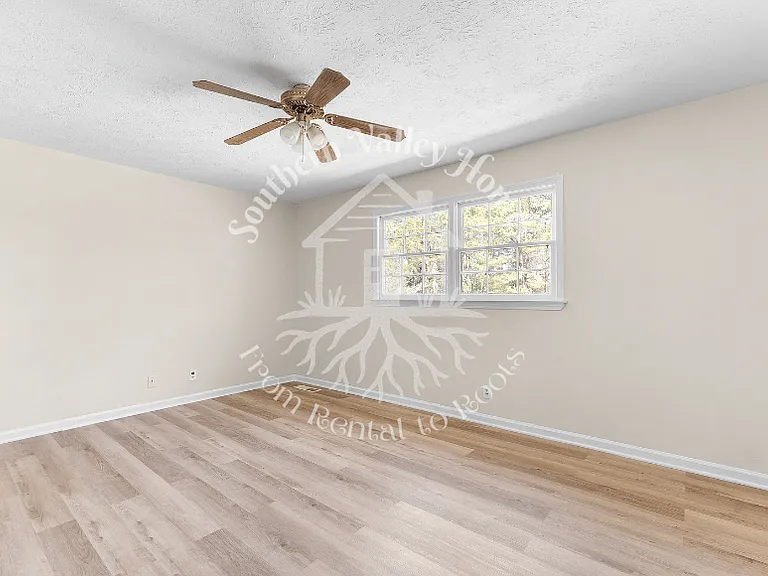 1636 Huntley Ridge Dr — Photo 35