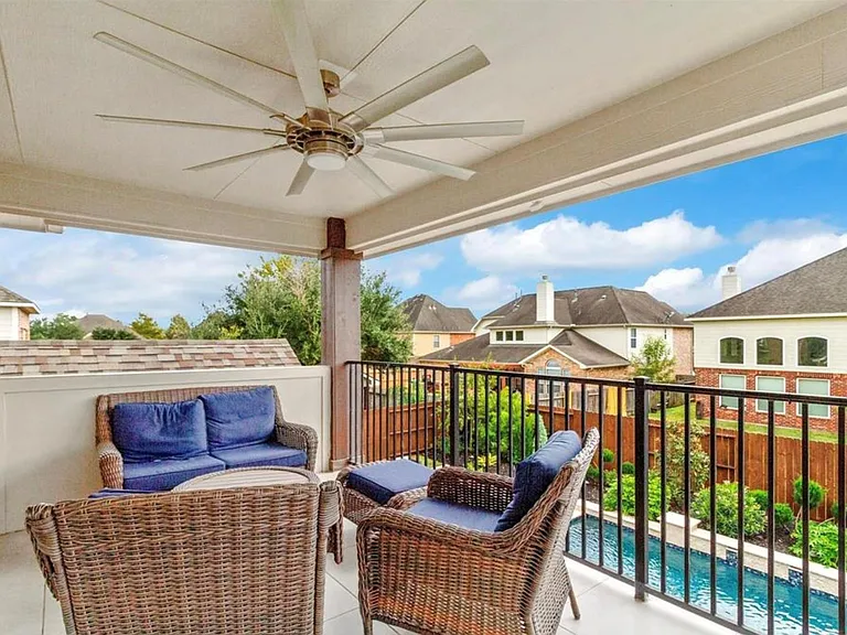 2211 Mad River Ln — Photo 29