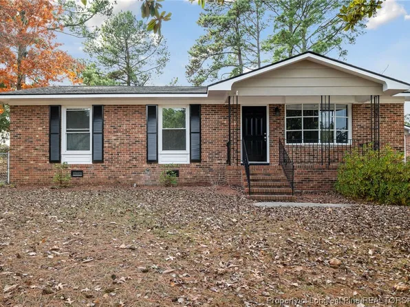 5217 Delco St, Fayetteville, NC 28311