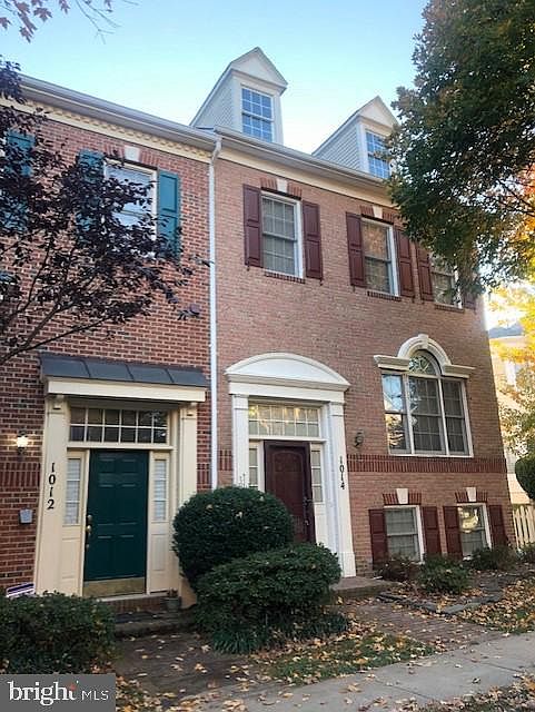 1st image of 1014 Pleasant Dr