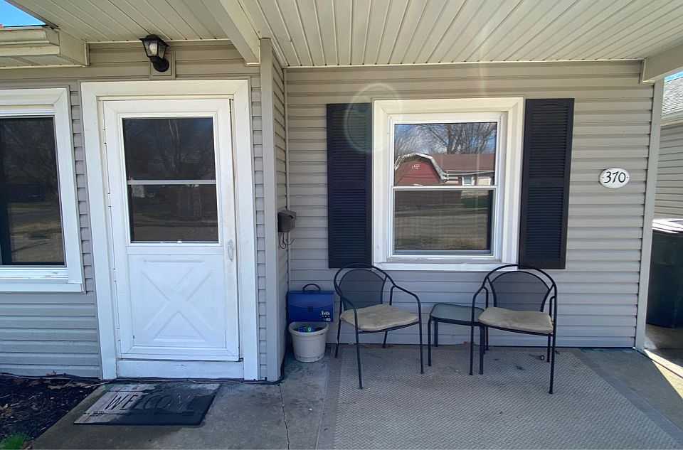 1st image of 370 Westmoreland St