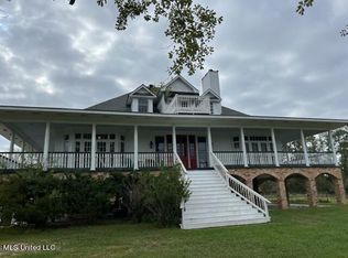1103 Campbell Dr, Biloxi, MS 39532
