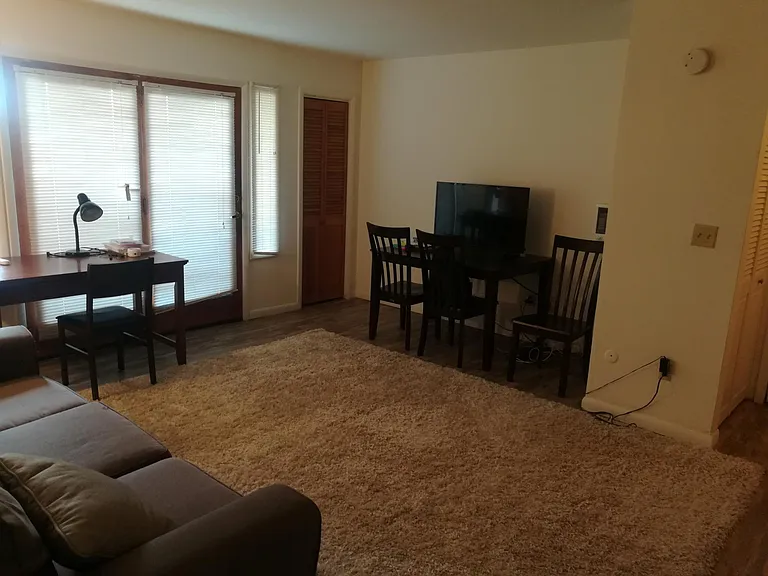 University Park Apartments — Photo 32