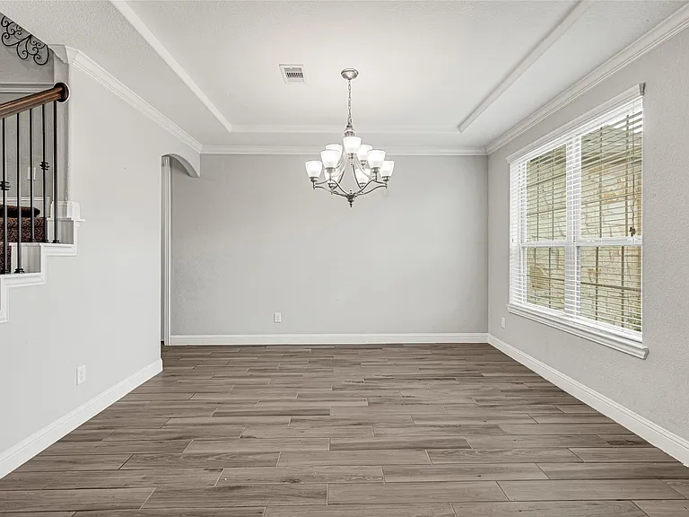 7346 Enchanted Island Ln — Photo 2