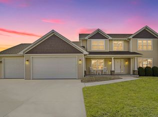 4511 N Watershed Way, Appleton, WI 54913