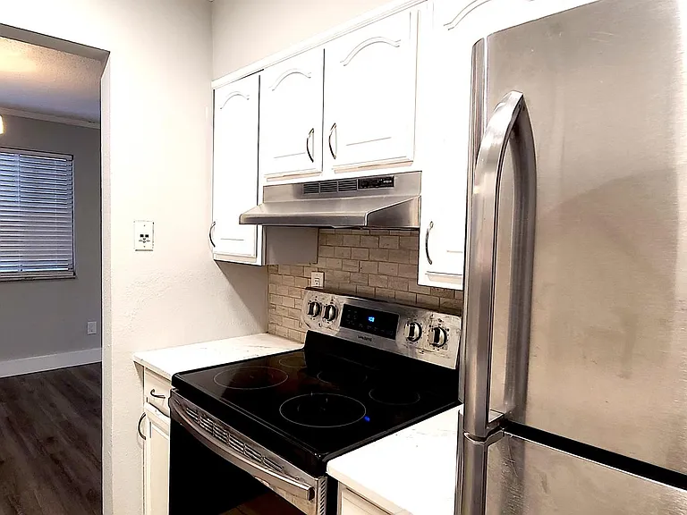 6519 W Newberry Rd #702 — Photo 11