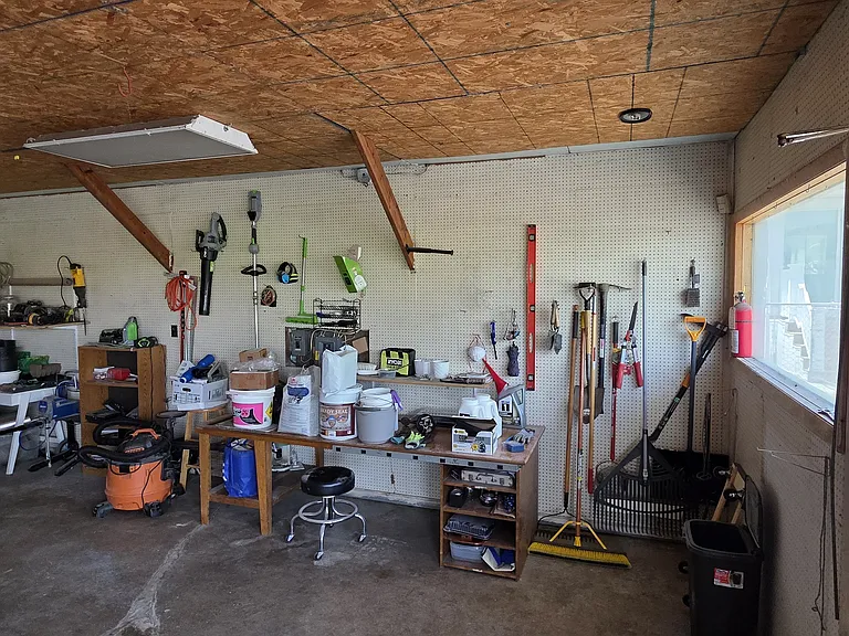 19 Locke Rd — Photo 30