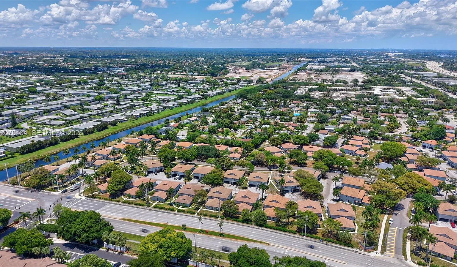 Delray Estates Condo Ph O — Photo 1