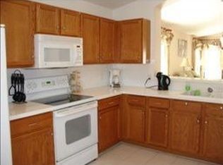 11938 Yellow Finch Ln, New Port Richey, FL 34655