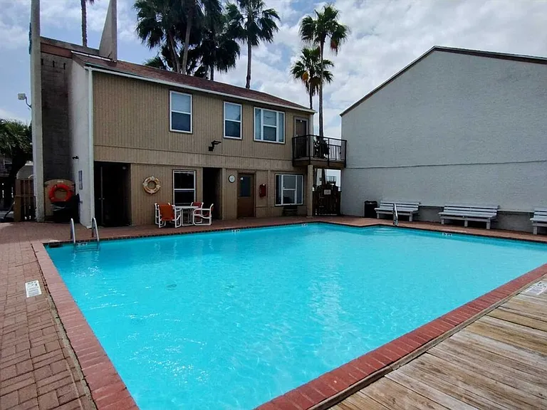 200 W Kingfish St #ID1255586P — Photo 2