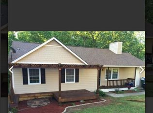 2735 Wildflower Ln, Snellville, GA