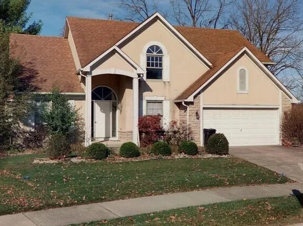 487 Maplebrooke Dr W, Westerville, OH 43082