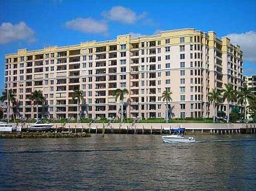 1st image of 2880 NE 14th Street Causeway #1009