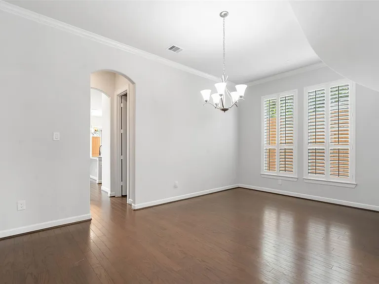 1303 Gardenia Dr — Photo 8