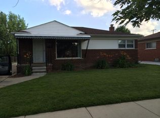 19348 Florence St, Roseville, MI 48066