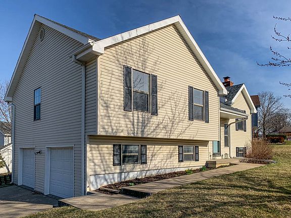 3rd image of 8609 N Shannon Ave