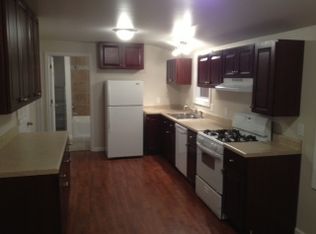 32 Market St, Wormleysburg, PA 17043