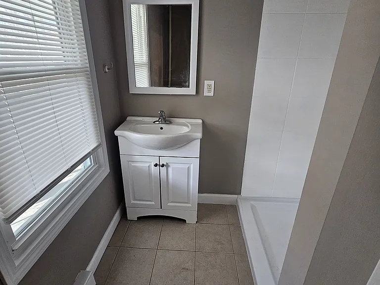111 Birch St — Photo 6