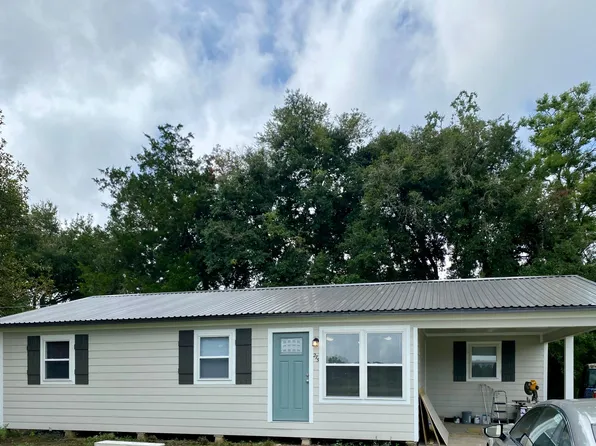 275 Quebedeaux St, Arnaudville, LA 70512