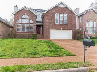 6732 Sunnywood Dr, Nashville, TN 37211