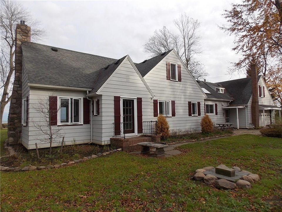 1st image of 130 Ferguson Dr