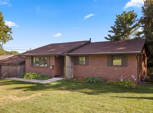 4647 Fairview Dr, Pleasant Hill, IA 50327