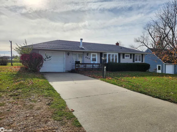 804 N Court St, Toledo, IA 52342