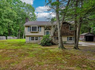 35 Davidson Ave, Merrimack, NH 03054