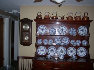 61 Sand Pond Rd, Hamburg, NJ 07419