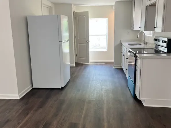 107 Tuskeegee St E, Wilson, NC 27893