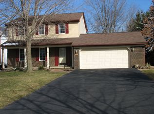 1585 Chanticlair Cir, Wixom, MI