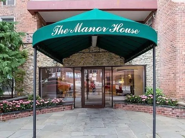24120 Northern Boulevard #4C, Douglaston, NY 11362