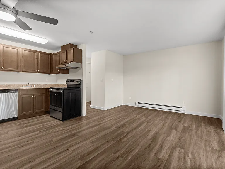 1 Bed 1 Bath Standard - 680 Sq Ft 1 Bed 1 Bath Standard - 680 Sq Ft