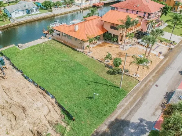 5832 Beverly Dr, Hudson, FL 34667