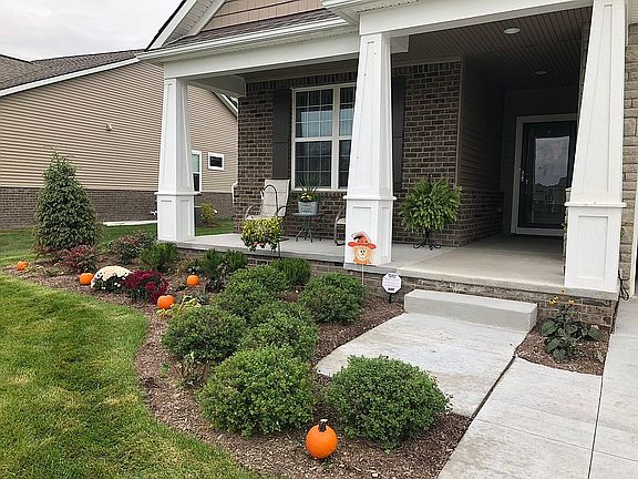 3rd image of 24256 Walloon Way