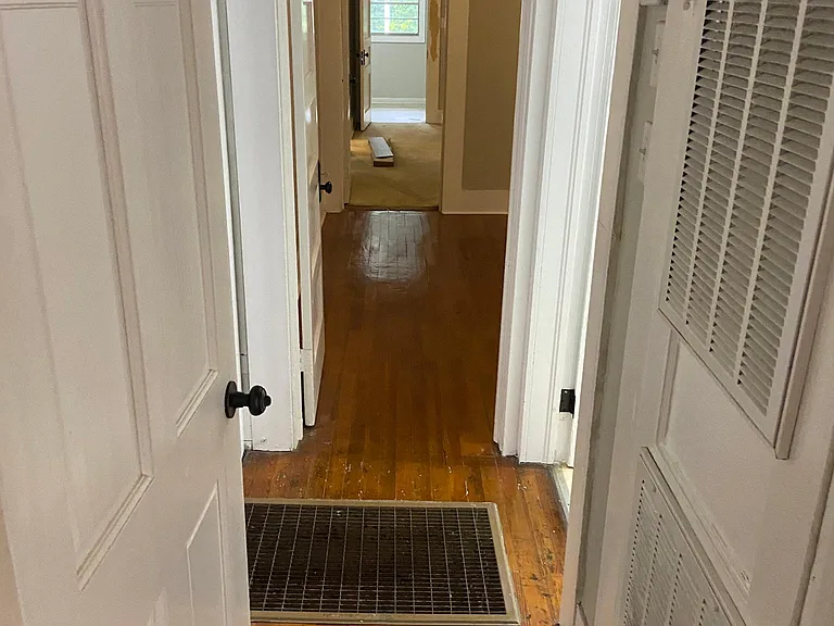 305 Xavier St — Photo 6