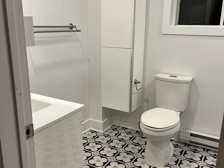 133 Spadina Ave #2 — Photo 7